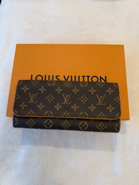 Louis Vuitton Handbags - 💯% Authentic Louis Vuitton Twin Pochette GM